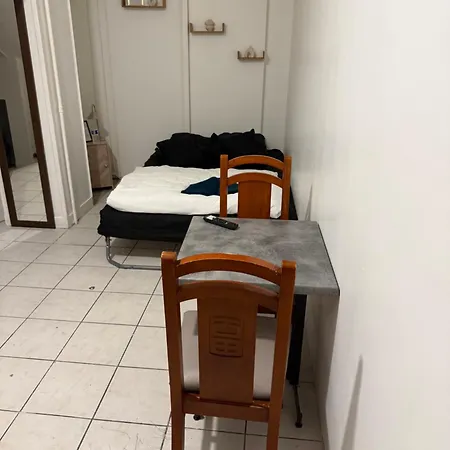 Lägenhet La Maison Cachee Moderne